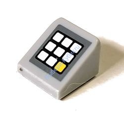 Деталь Лего Скос 1 х 1 х 2/3 С Рисунком Цвет Светло-Серый