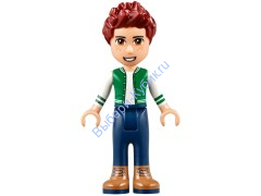 Friends Daniel, Brown Boots, Dark Blue Jeans, White and Green Top