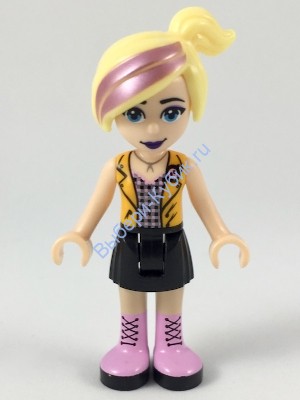 Friends Chloe, черная юбка, серебряный топ с черными и ярко-розовыми квадратами, ярко-светло-оранжевый жилет