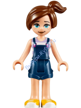 Sophie Jones, Closed Mouth Smile (41188)