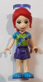 Friends Mia, Dark Purple Shorts, Lime Top, Red Hair, Sunglasses