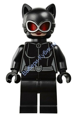 Catwoman - Red Goggles